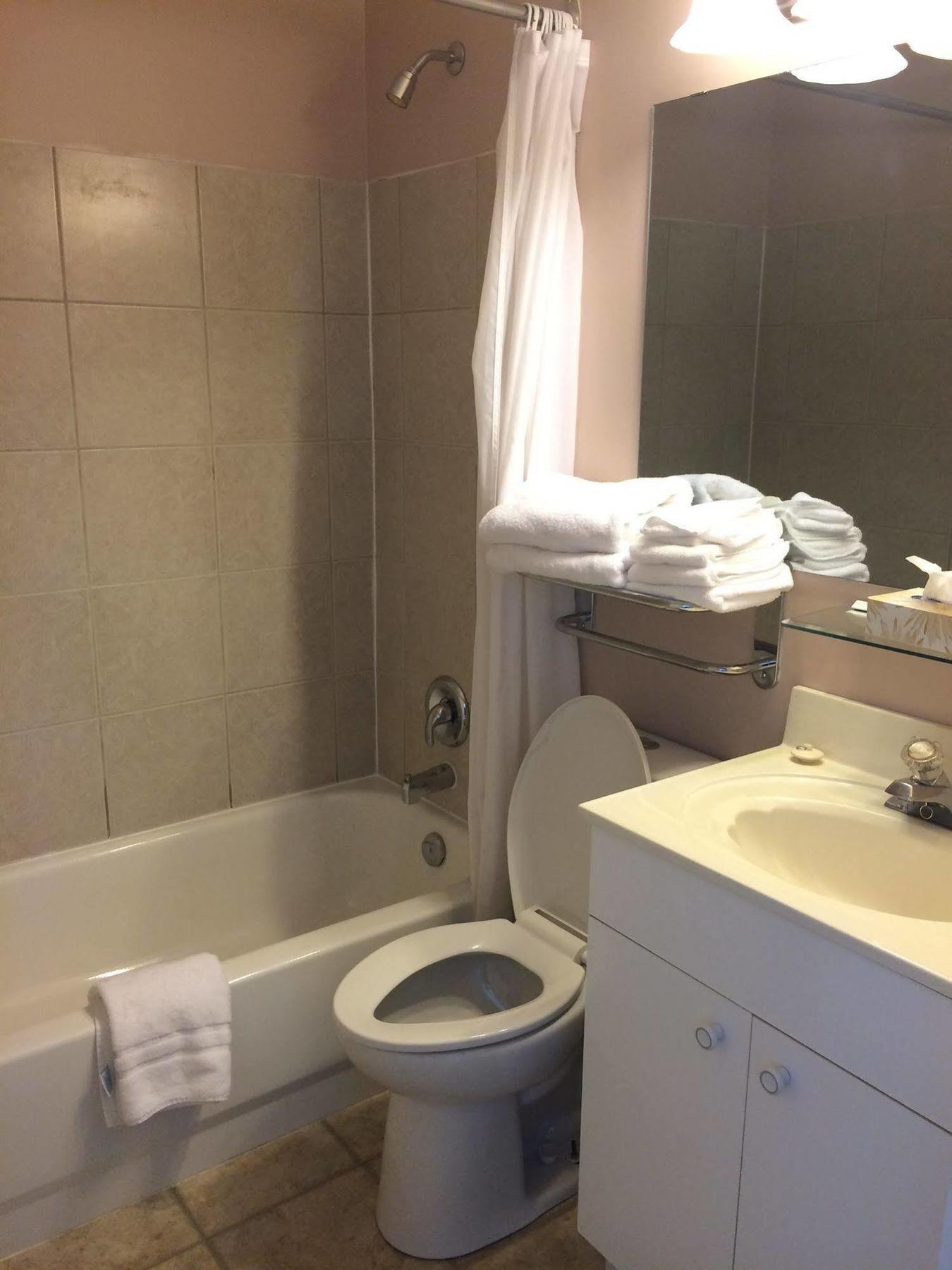 Shemron Suites Hotel Deep River Εξωτερικό φωτογραφία