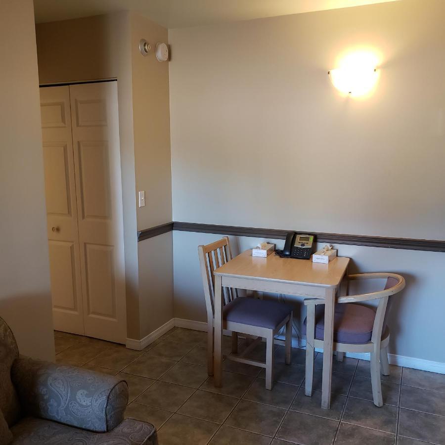 Shemron Suites Hotel Deep River Εξωτερικό φωτογραφία